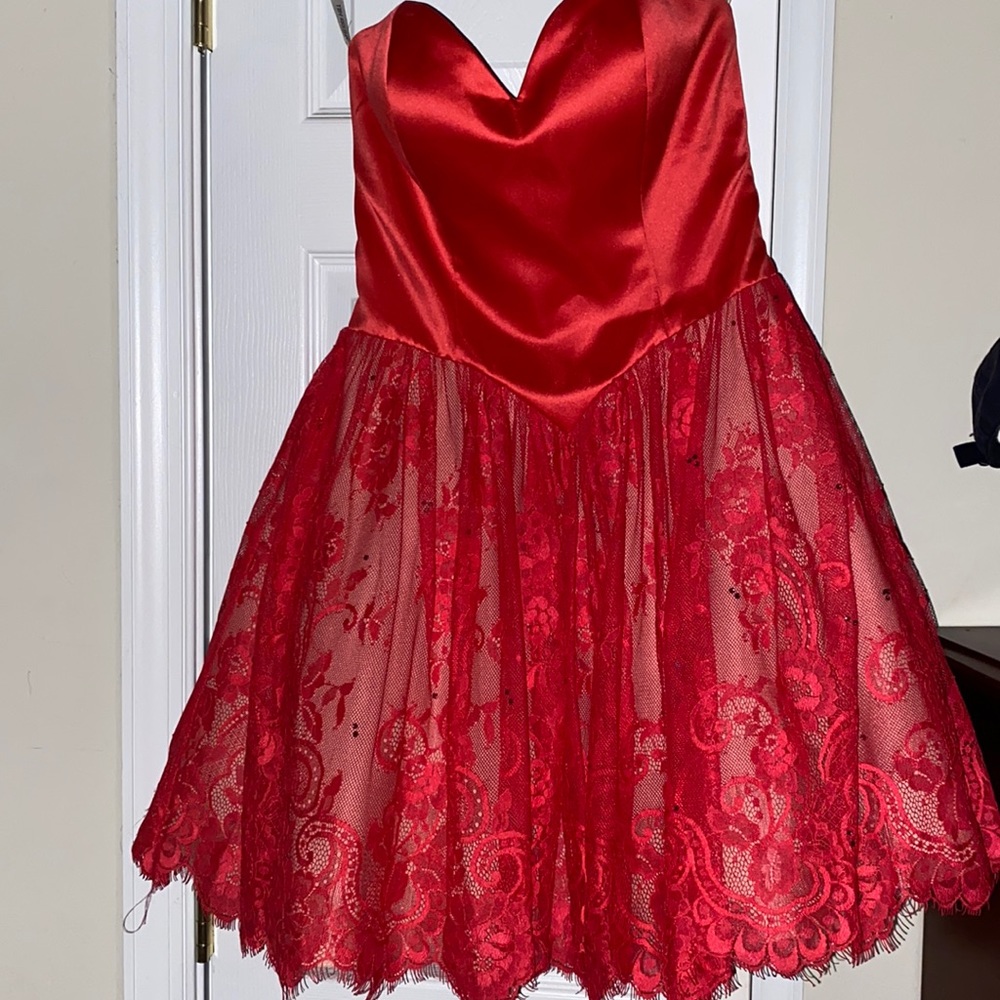 Gorgeous Sherri Hill Coral Homecoming Dress